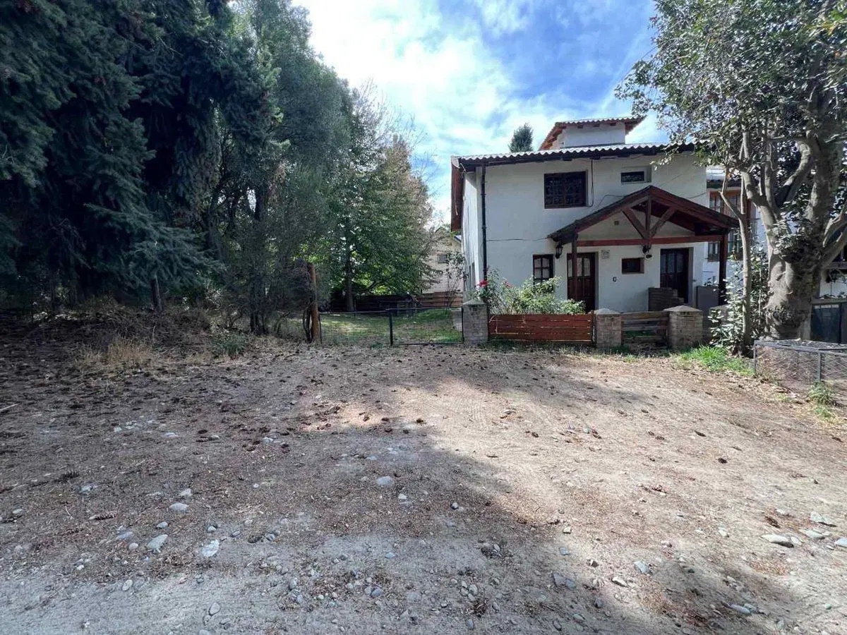 CASA PH 4 AMB CON AMPLIO JARDIN - KM 5 4