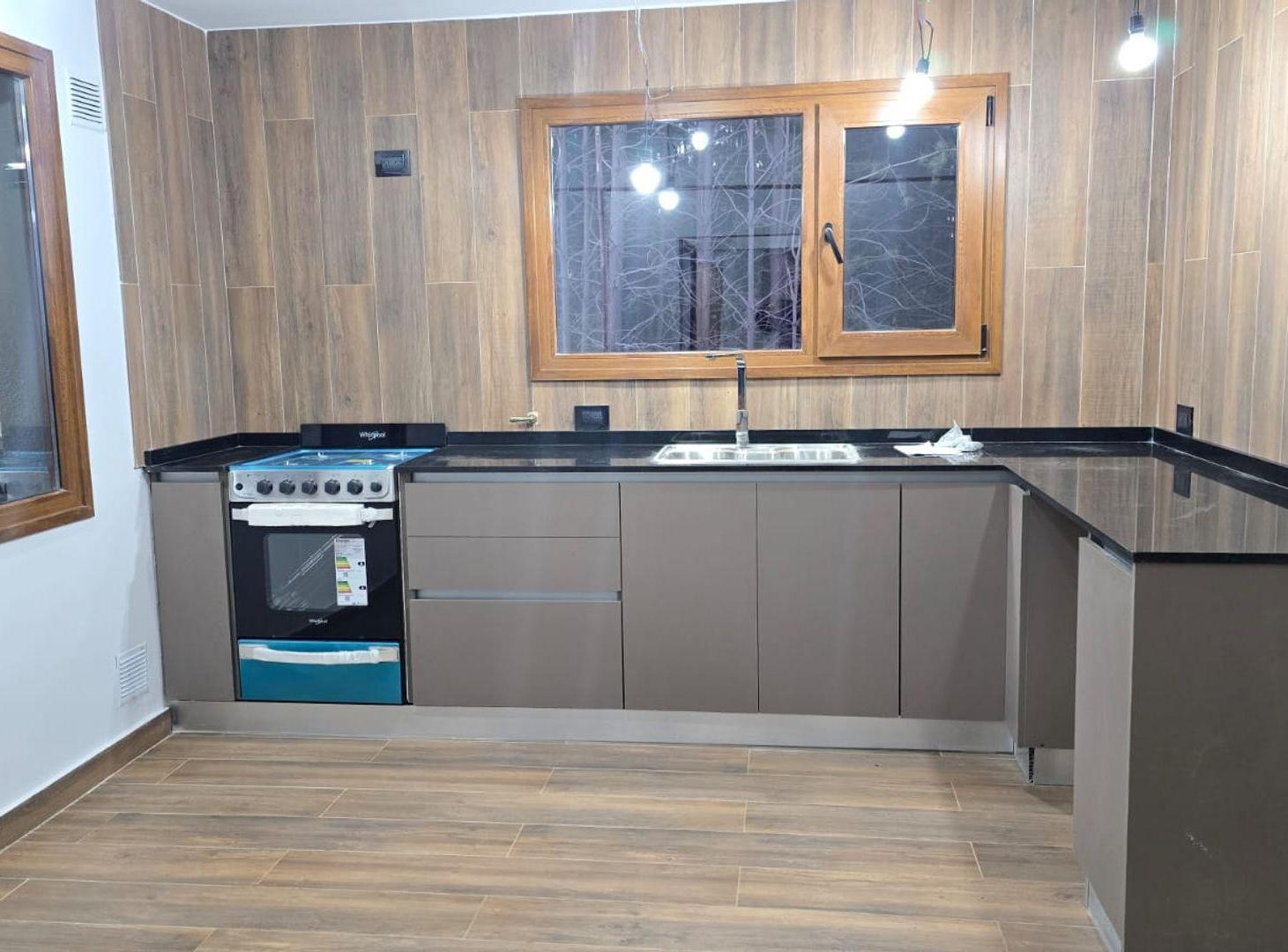 Foto de Venta casa a estrenar en Dos Valles, Bariloche, imagen 5