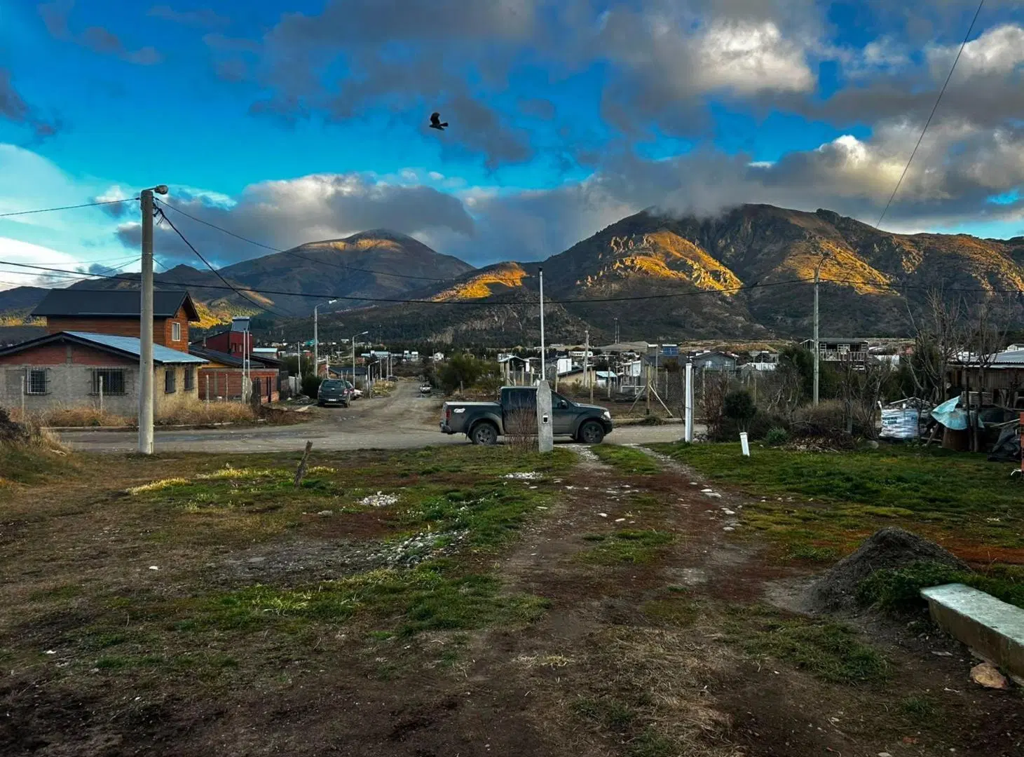 Se vende lote en Valle Azul a metros del asfalto 3