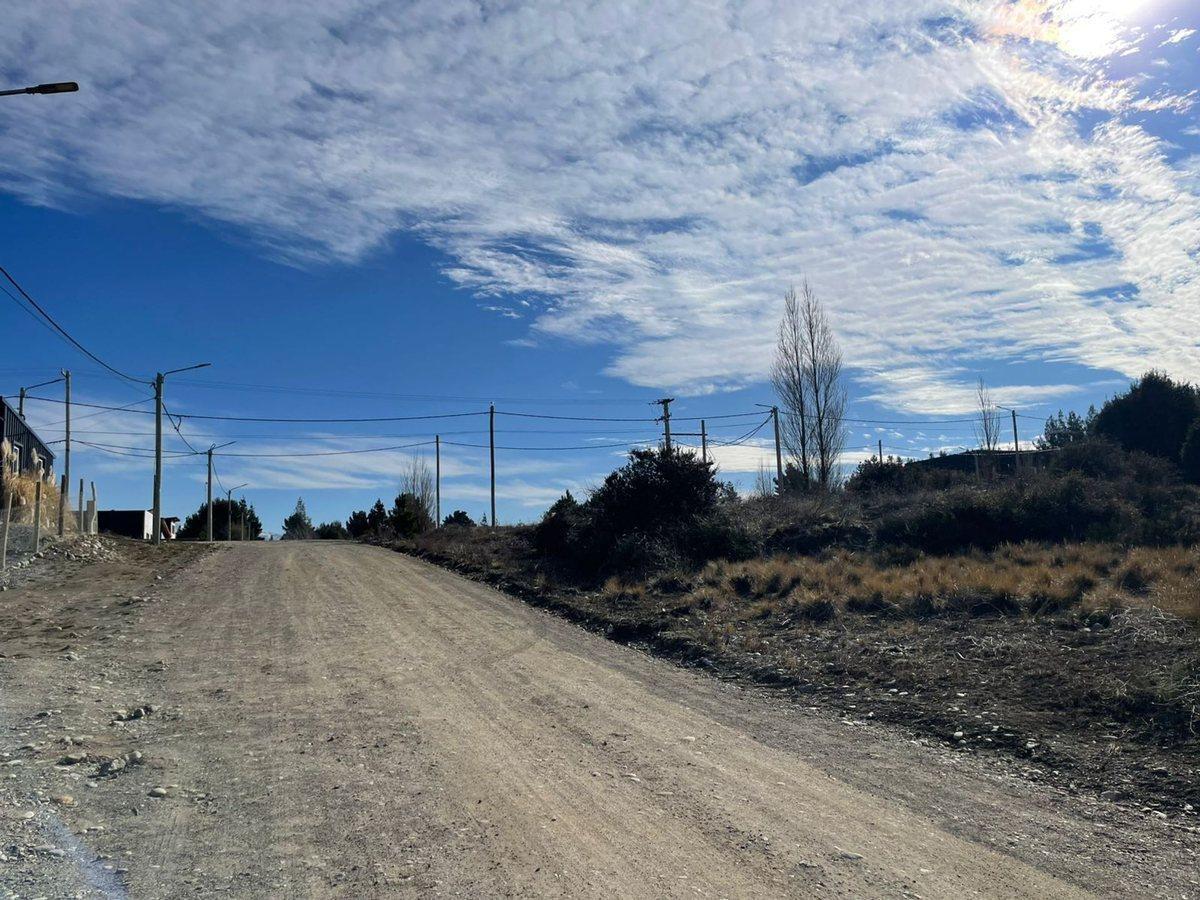 Foto de Se vende lote plano en barrio los abedules, imagen 2