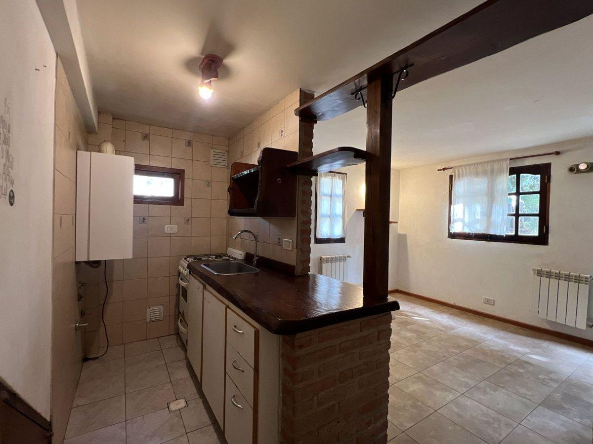 Foto de CASA PH 4 AMB CON AMPLIO JARDIN - KM 5, imagen 5