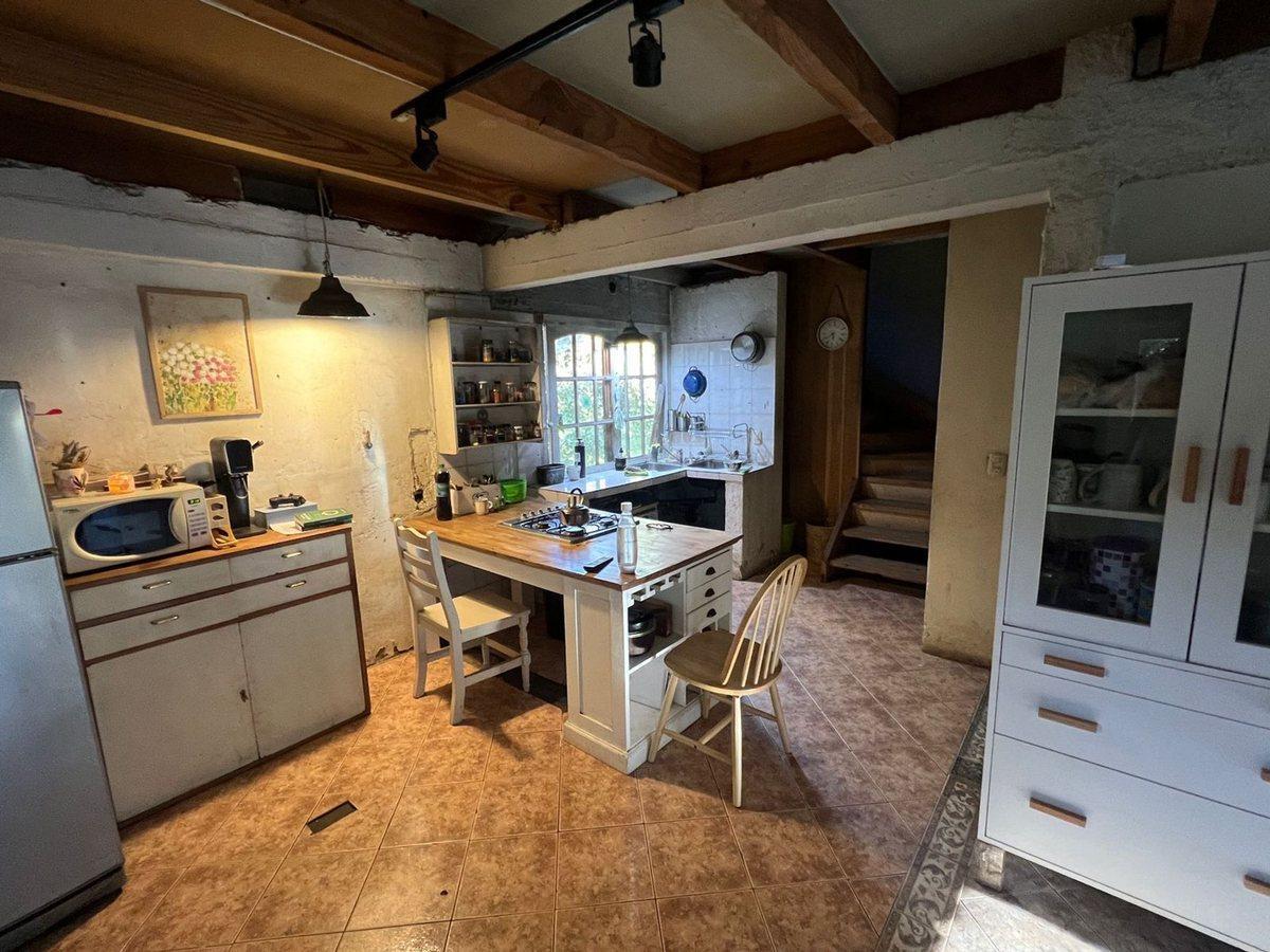 Foto de CASA EN AMPLIO LOTE A METROS DEL LAGO MORENO, imagen 2