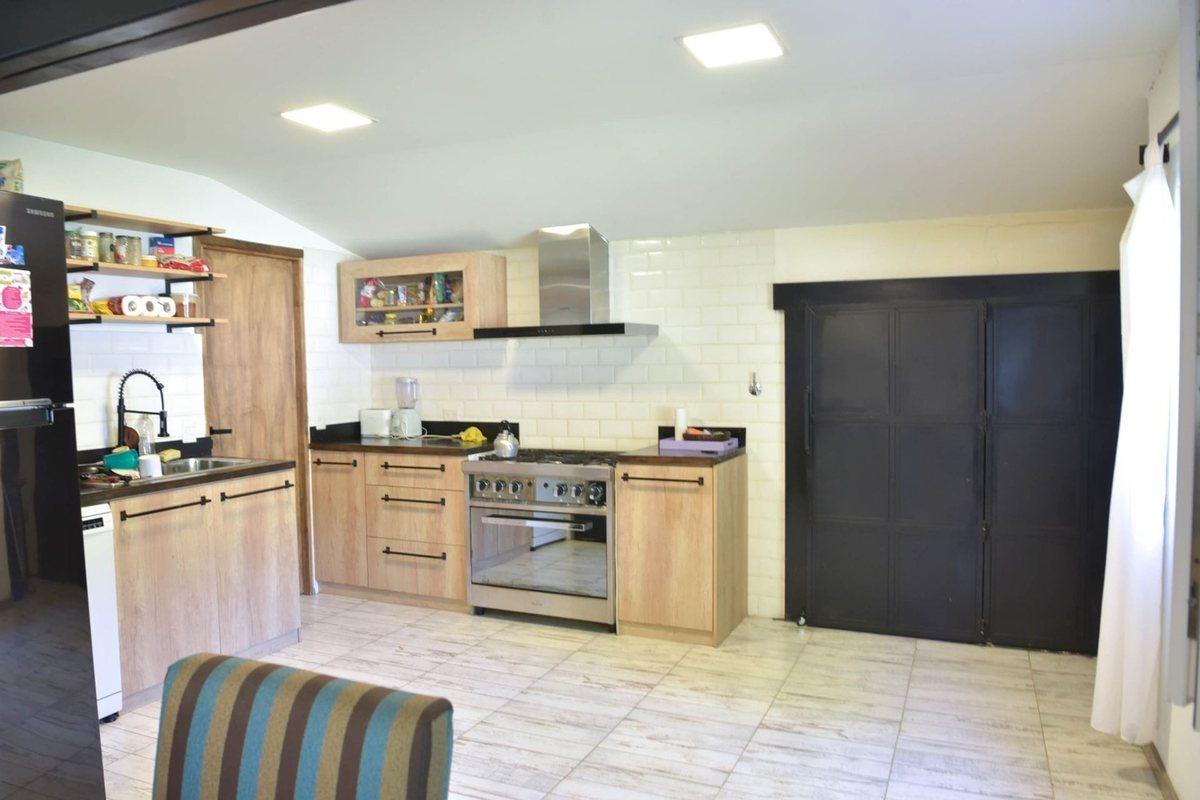 Foto de VENTA HECTAREA COLONIA SUIZA CASA Y RESTAURANTE, imagen 1