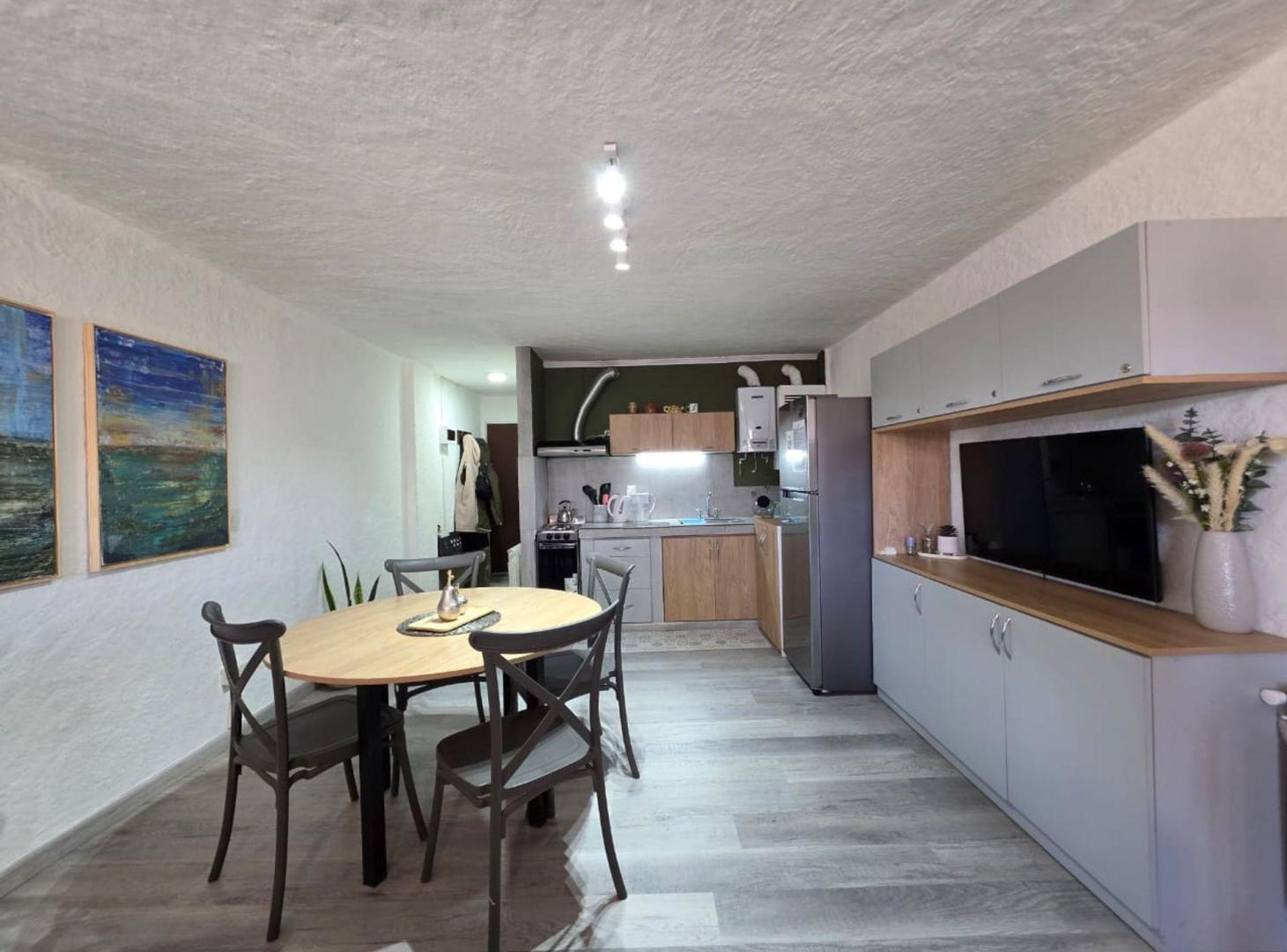 Foto de MONOAMBIENTE VENTA /PERMUTA UBICACIÓN ESTRATÉGICA, imagen 2