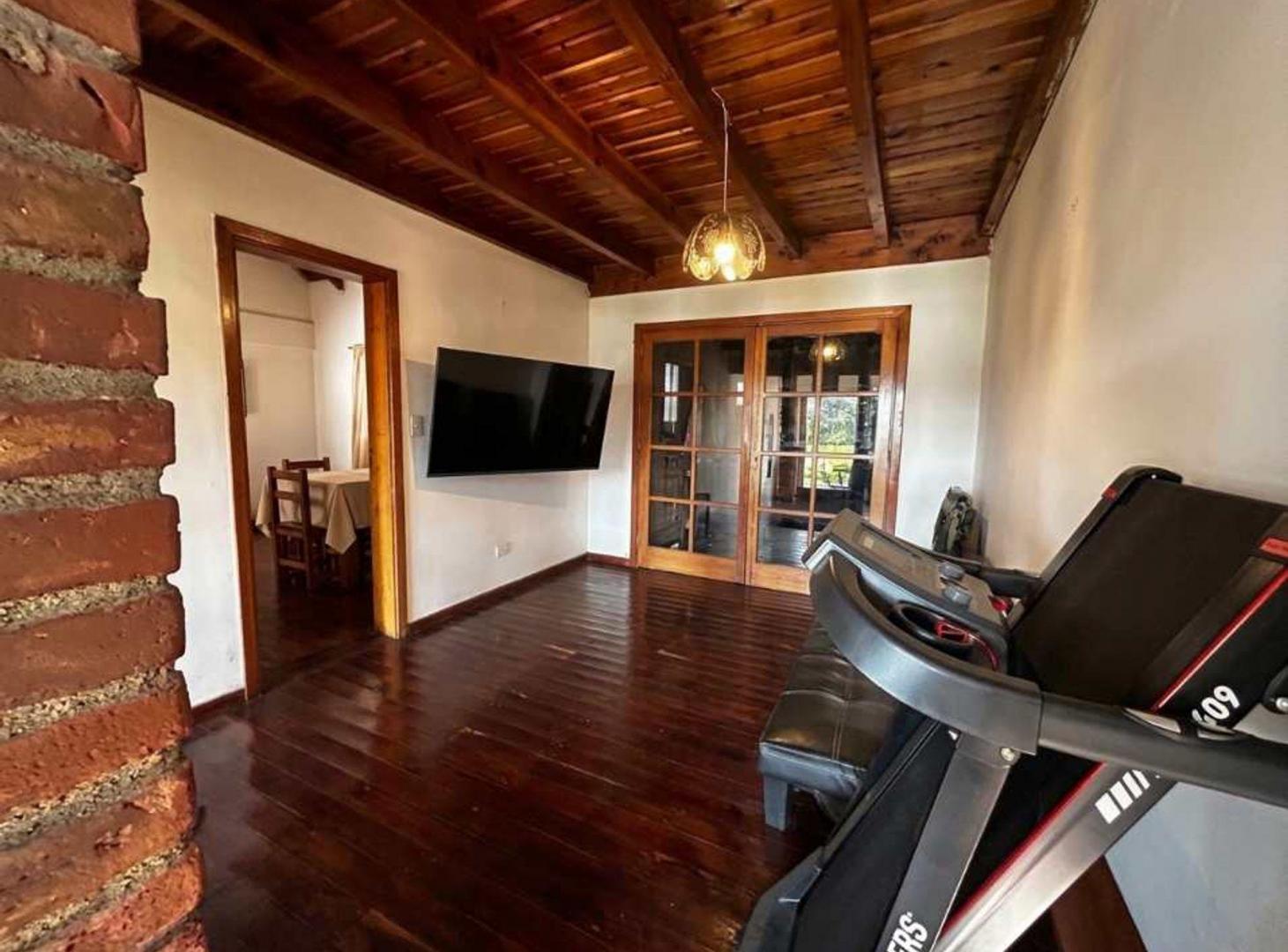 Foto de Casa en venta en el centro de Bariloche, imagen 2
