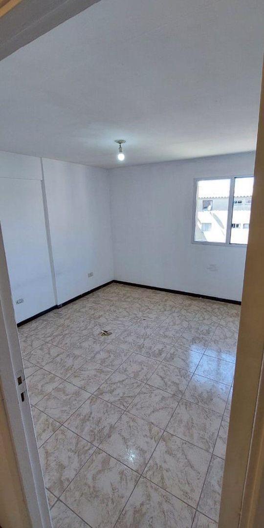 Foto de VENTA DEPARTAMENTO 4 AMBIENTES MUY LUMINOSO, imagen 2