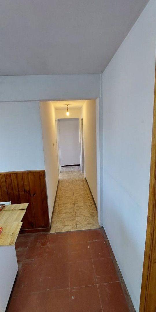Foto de VENTA DEPARTAMENTO 4 AMBIENTES MUY LUMINOSO, imagen 3