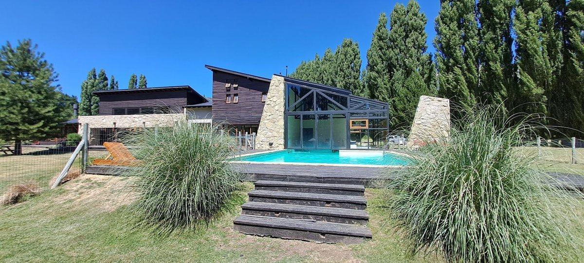 Foto de AMPLIO LOTE PLANO EN VENTA DOS VALLES BARILOCHE, imagen 3