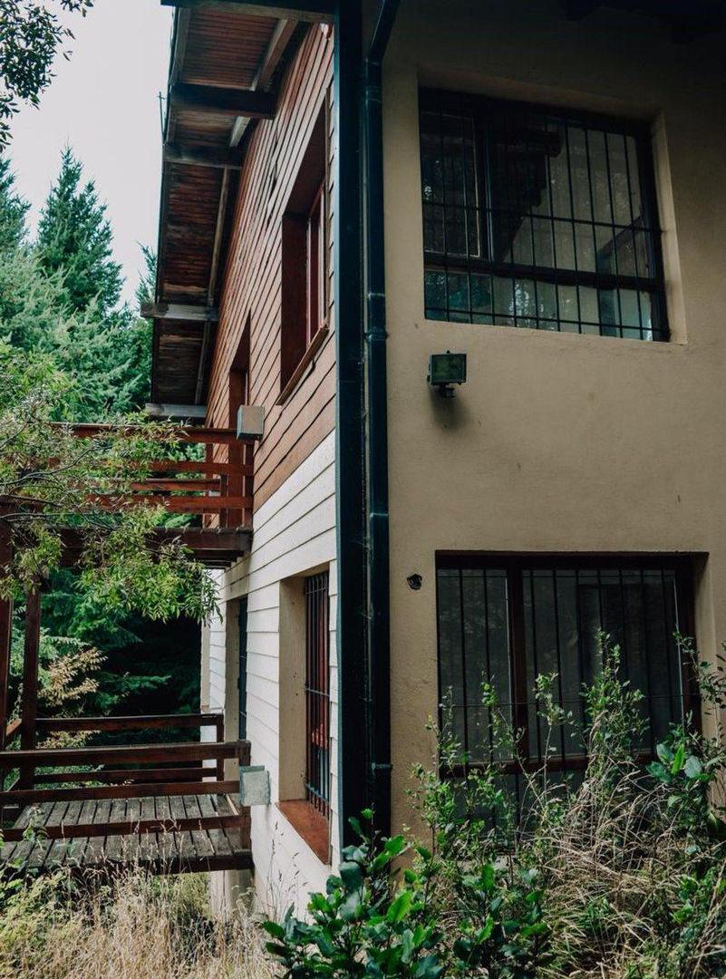 Foto de Excelente casa en Barrio Llao Llao, Km 23400, imagen 1