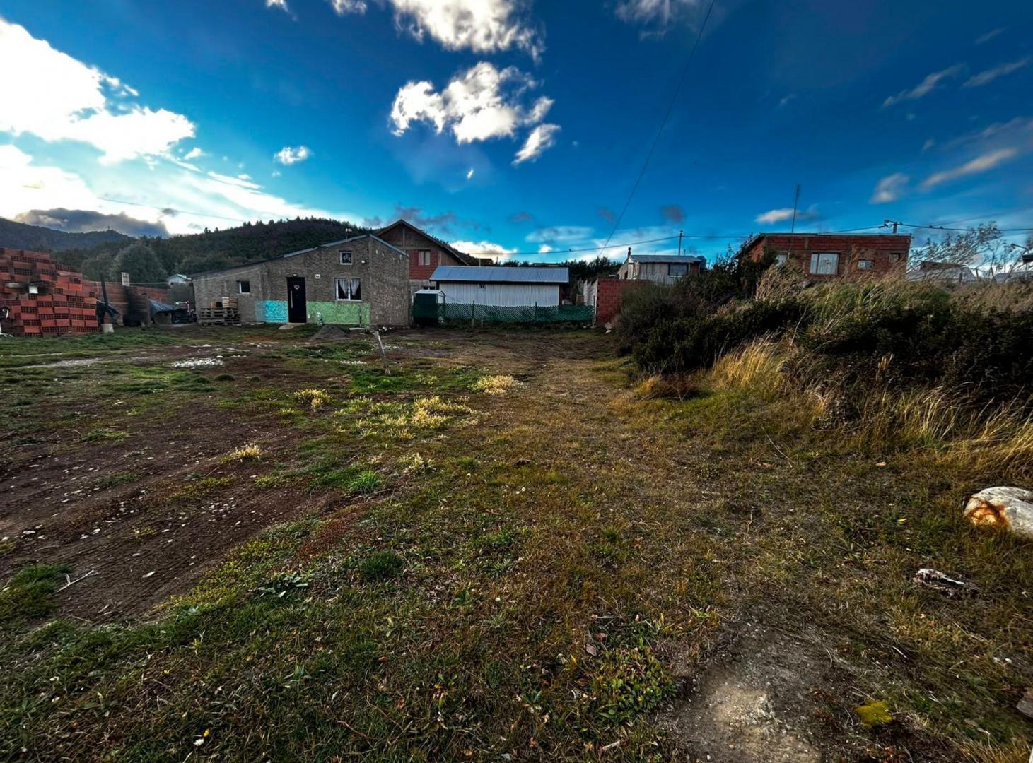 Foto de Se vende lote en Valle Azul a metros del asfalto, imagen 4