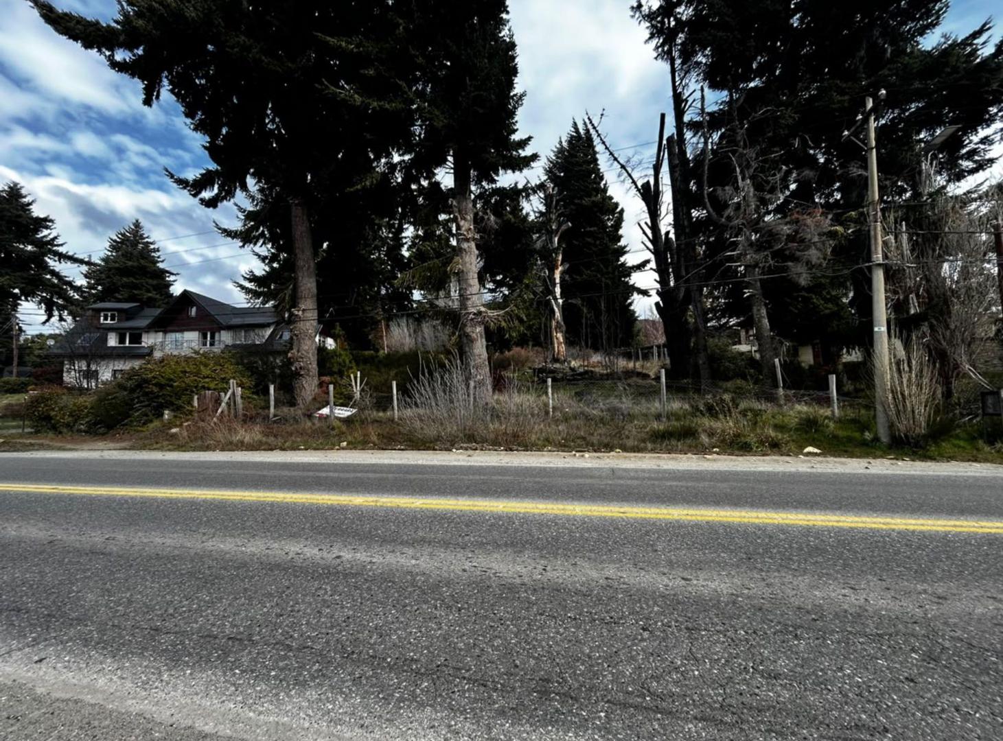 Foto de Lote en venta sobre avenida Bustillo, imagen 2