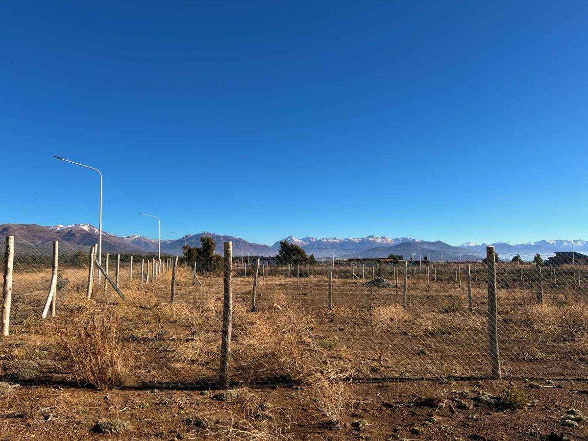 Foto de VENTA LOTE BARRIO COIRONES BARILOCHE ALAMBRADO, imagen 3