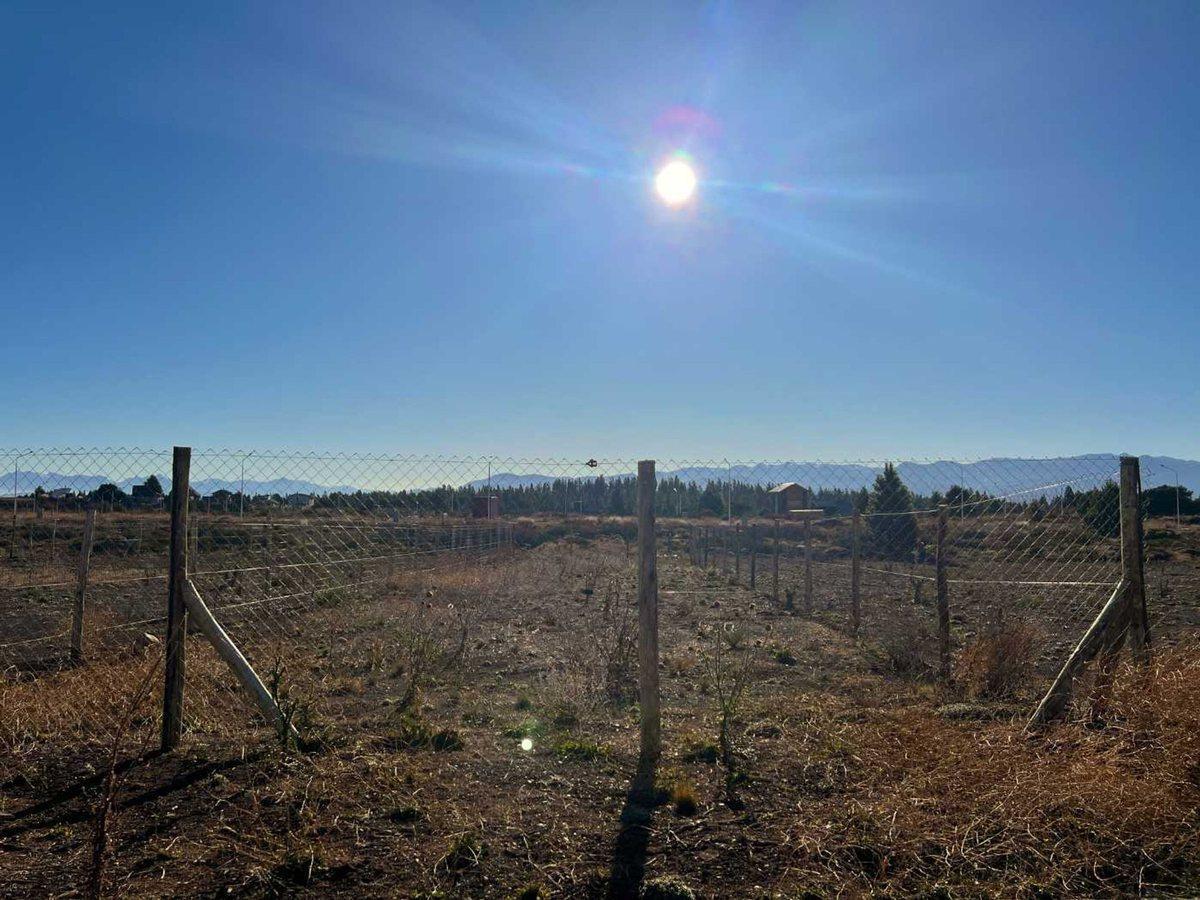 Foto de VENTA LOTE BARRIO COIRONES BARILOCHE ALAMBRADO, imagen 1