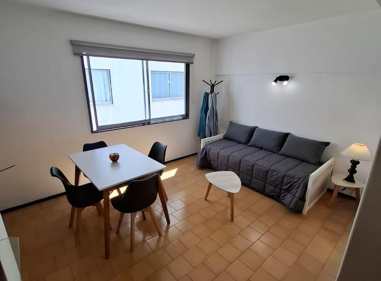 Foto de Excelente Departamento Céntrico 2 ambientes, imagen 4