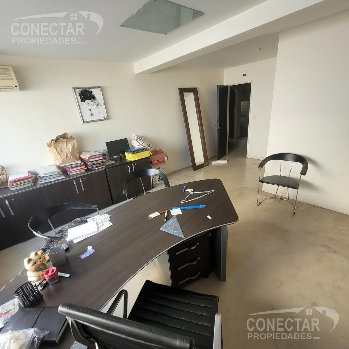 Edificio Comercial en 860 m² - Ss Pb 1er Piso - Local/depo/oficinas - Montacargas 4
