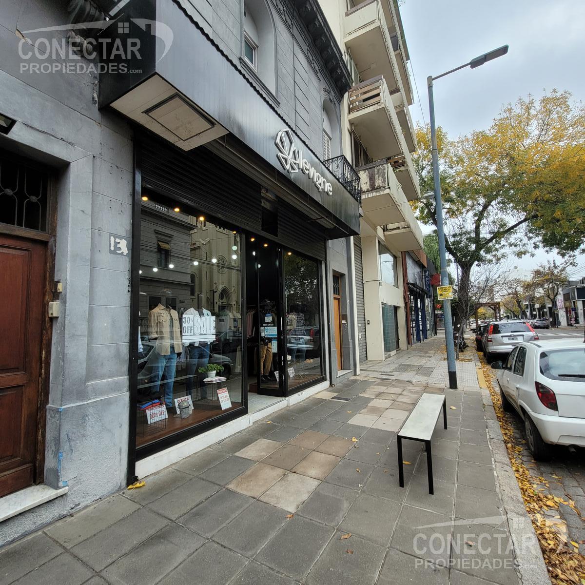 Zona Outlets / Local Frente de 6 m X 18 m Sup. Total del Local 108 m² / Nuevo Polo Gastro 5