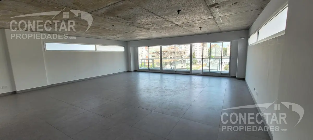 Oficina 147m2 - Vista Abierta - a Estrenar - Lista para habitar - Con Cochera 2