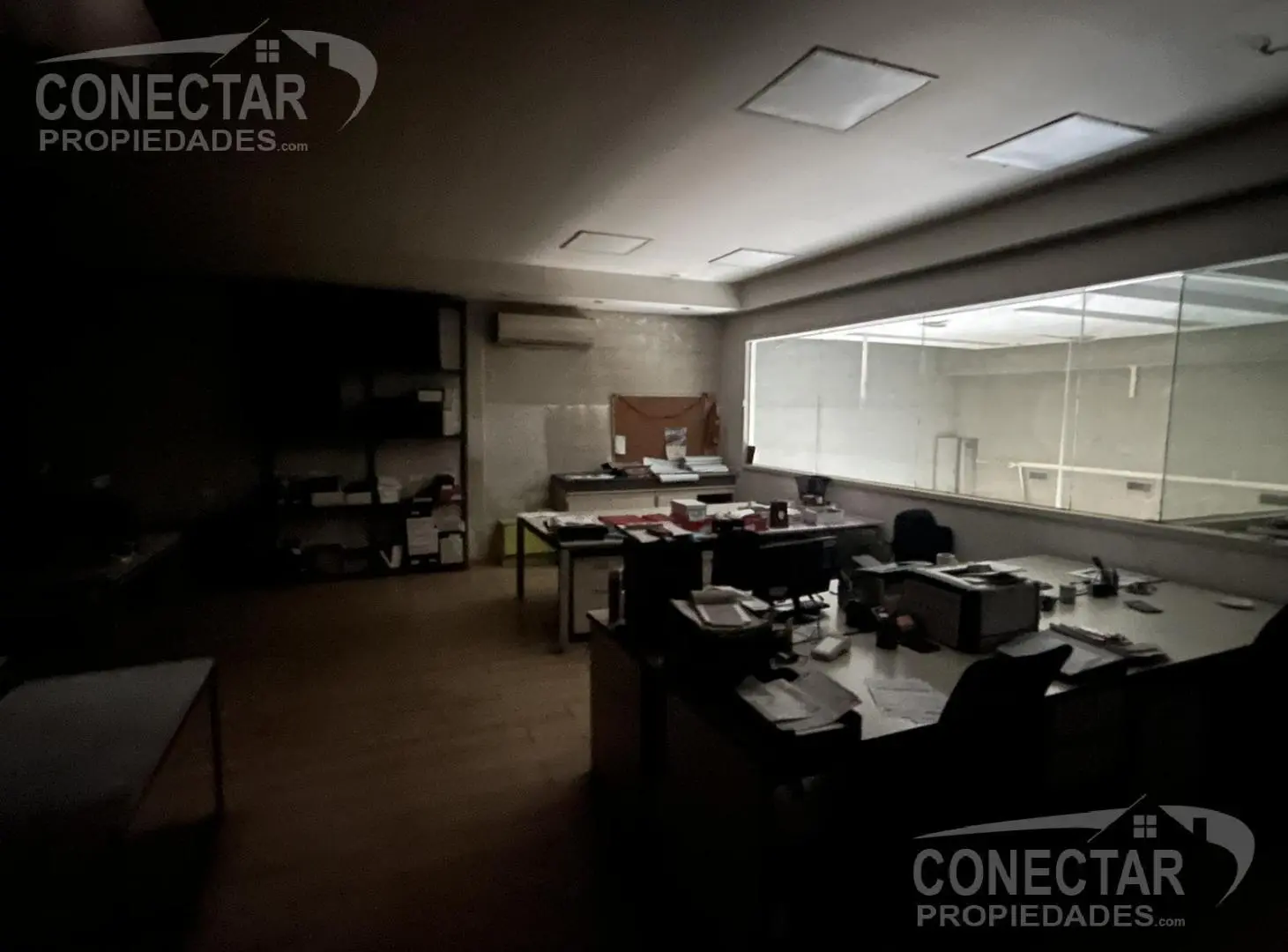 Local 8,66 x 24   oficinas en 2 plantas - apto todo rubro - ideal local  y  oficinas 5