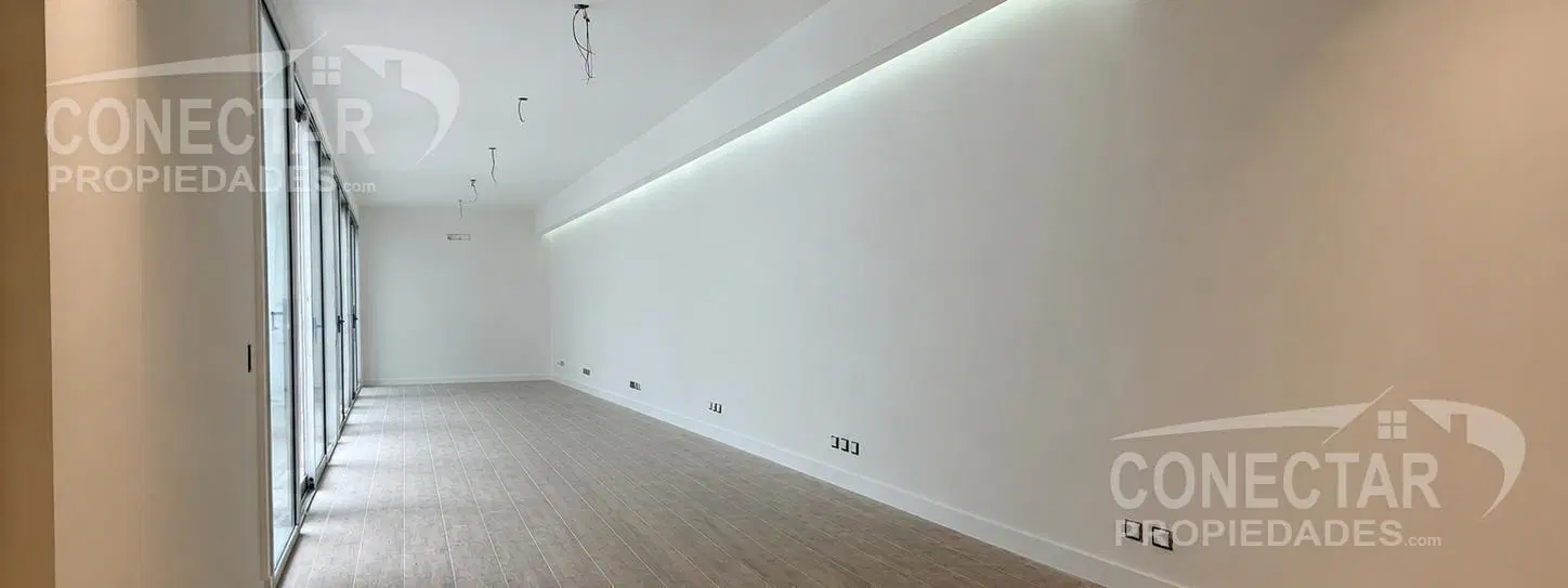Oficina Ideal Pilates / Yoga - patio propio 80m2 cubiertos Patio 70m2 1