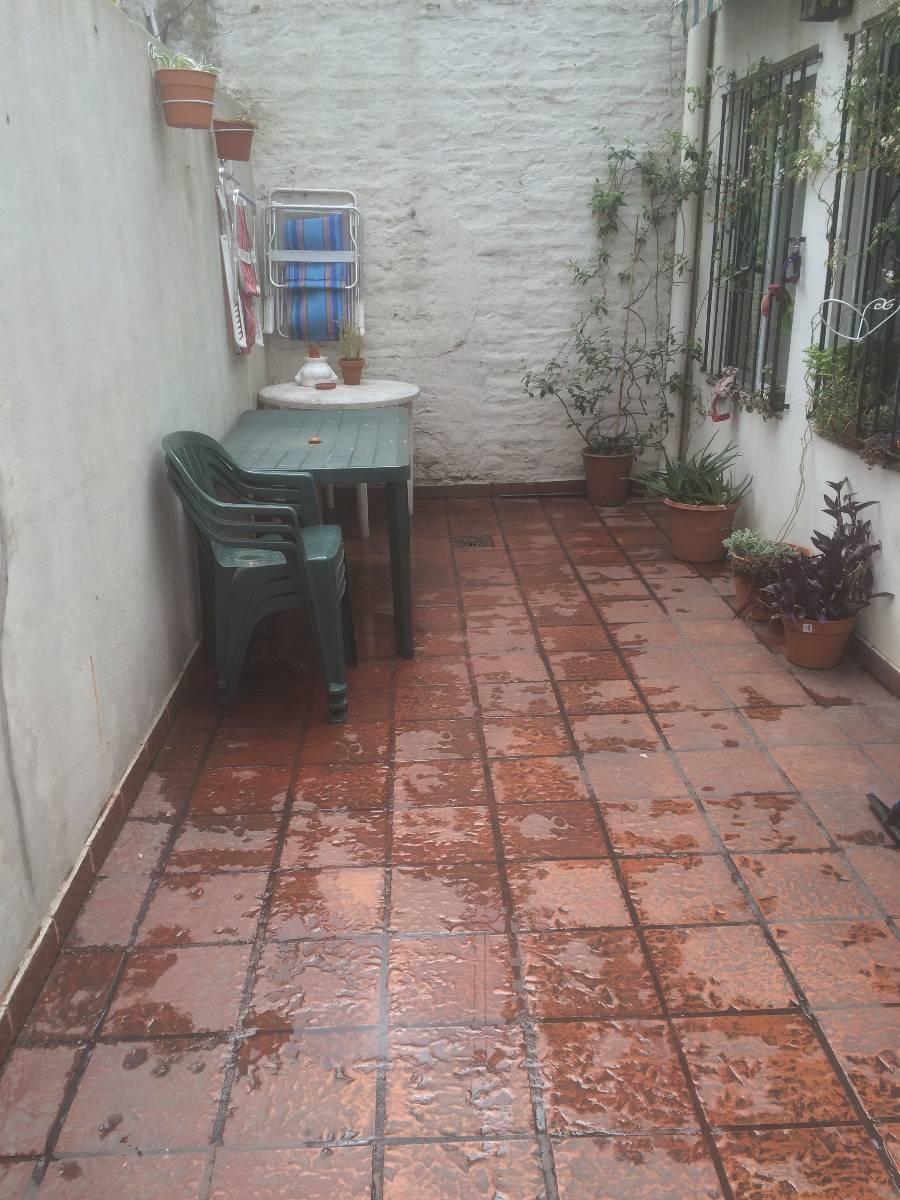 Foto de Excelente casa en dos plantas de 4 ambientes en Banfield. NUEVAS, imagen 5