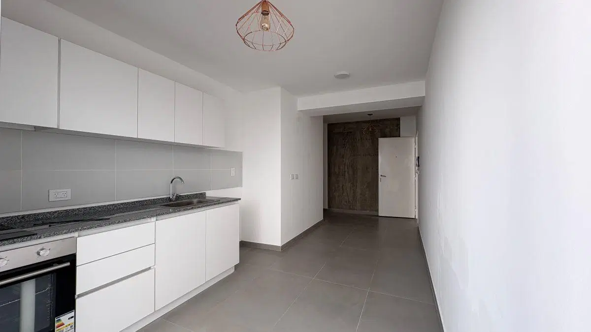 Departamento en Venta de 3 ambientes con patio a Estrenar en Banfield 2