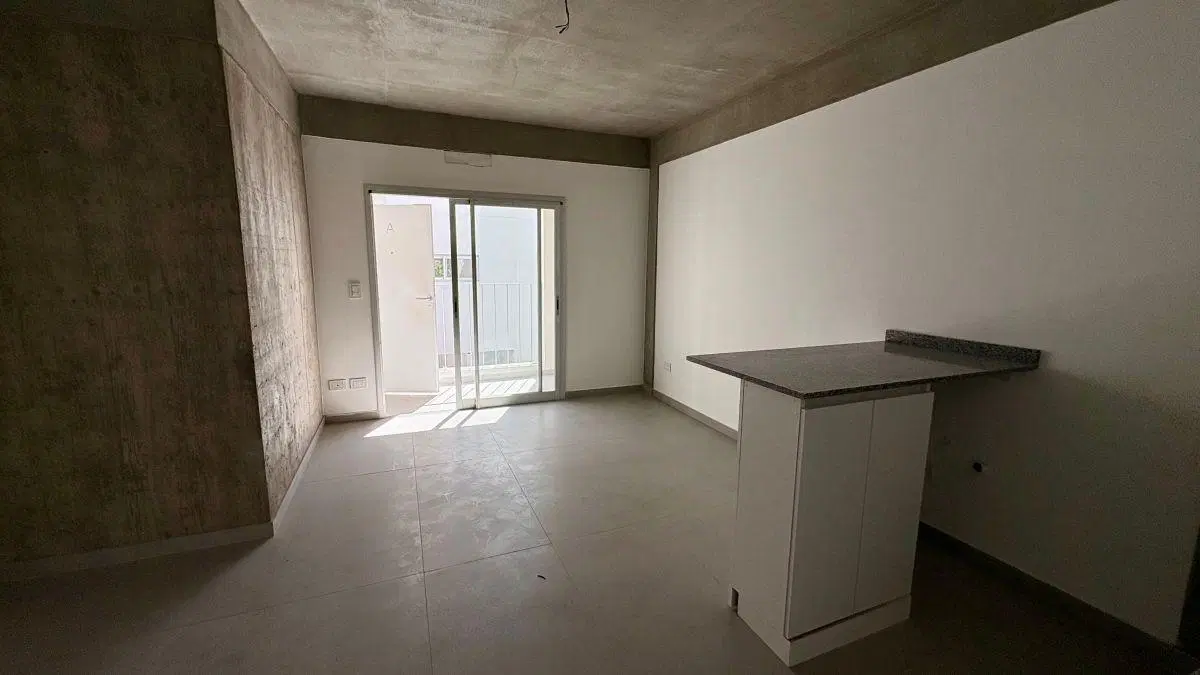 Departamento en Venta a Estrenar en Banfield - Ant. de U$s50.000 Saldo en 30 Cuotas De: U$s1.140 1