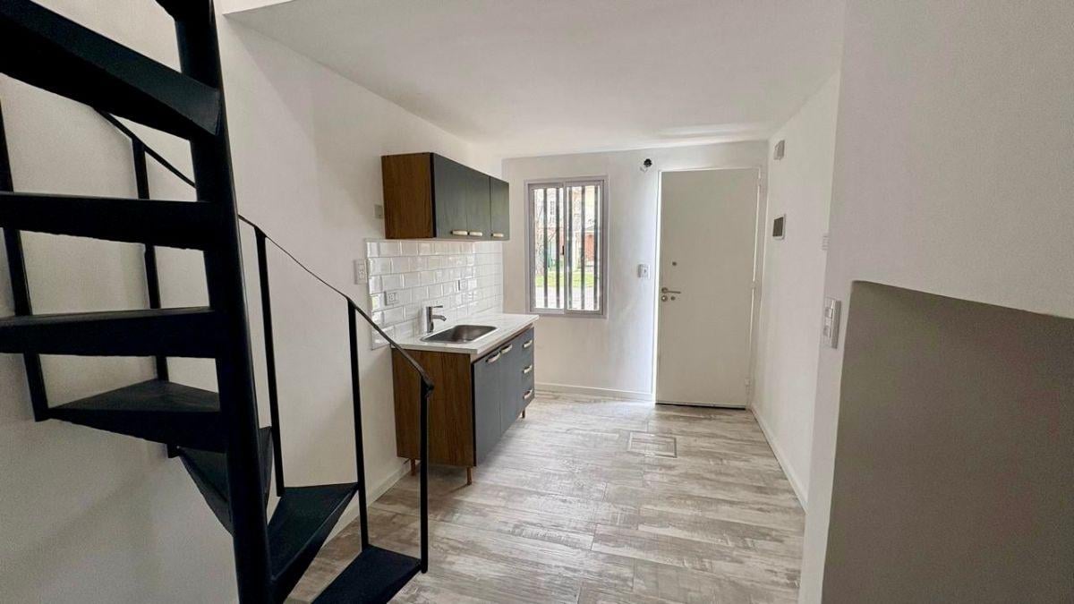Foto de Departamento tipo Loft en venta en Lomas de Zamora, SIN EXPENSAS, imagen 3