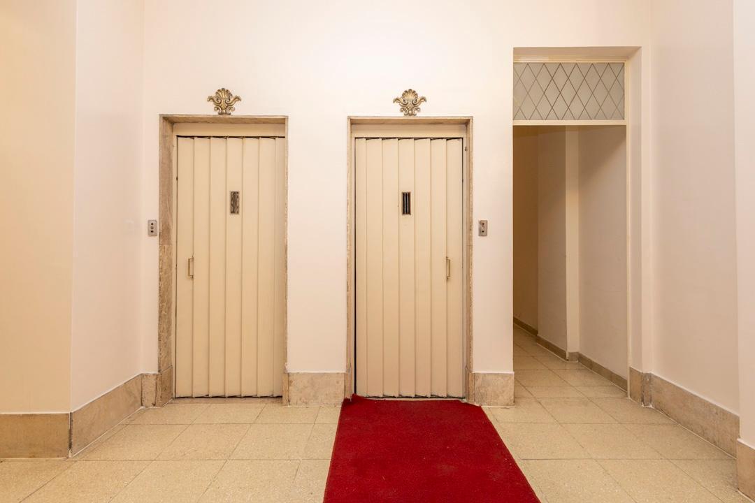 4 Ambientes con Dependencia, Semipiso Al Frente 1