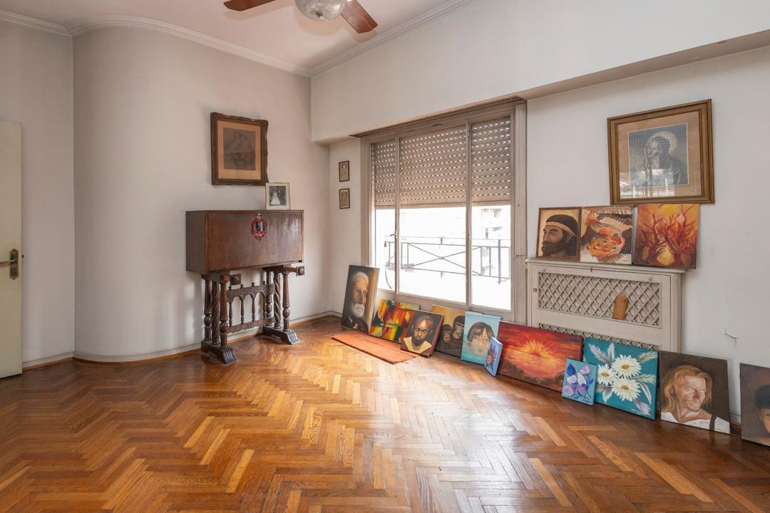 4 Ambientes con Dependencia, Semipiso Al Frente 5