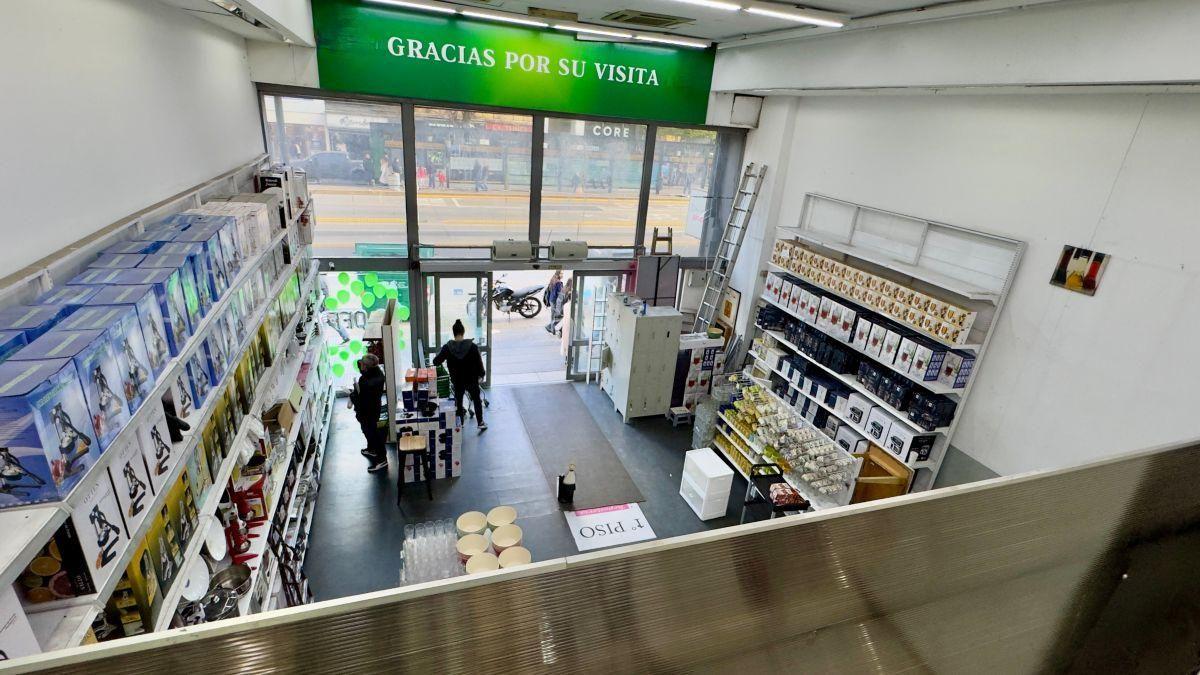 Foto de Alquiler local de 2 plantas en Belgrano, imagen 2
