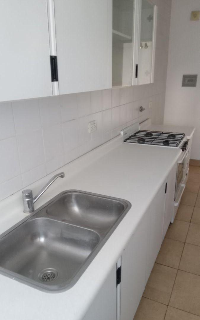 Foto de VENTA DEPARTAMENTO 2 AMBIENTES EN BOTANICO, imagen 4