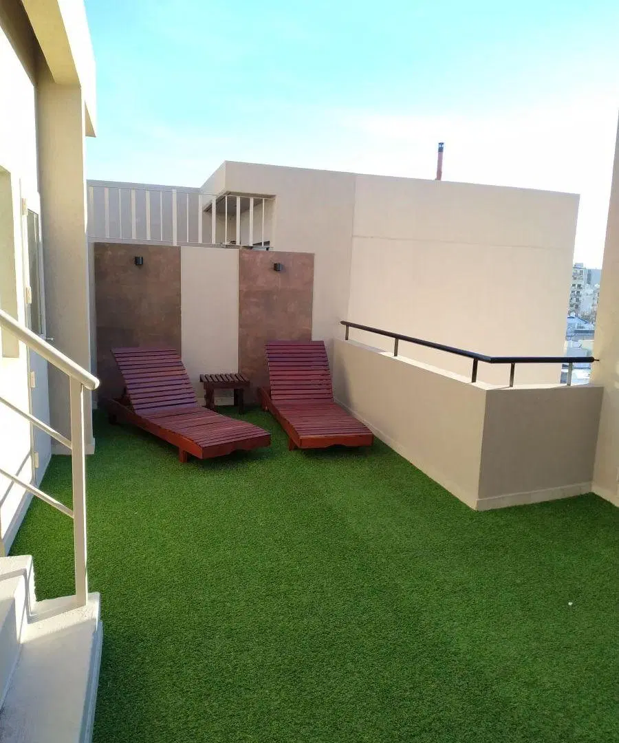 Depto con Balcón Al Frente y Parrilla. Super Luminoso - Terraza + Gym 2