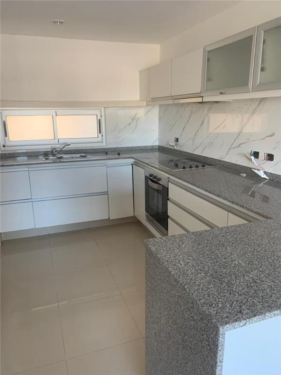 Foto de Departamento 3 ambientes en Alquiler en Olivos, imagen 2