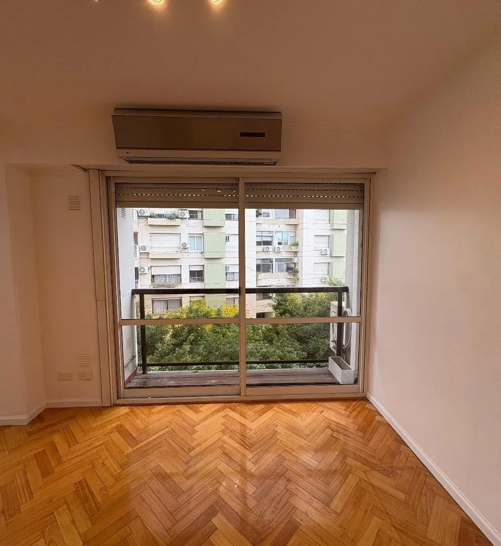 Departamento 3 Ambientes En Alquiler En Torre Martínez 5