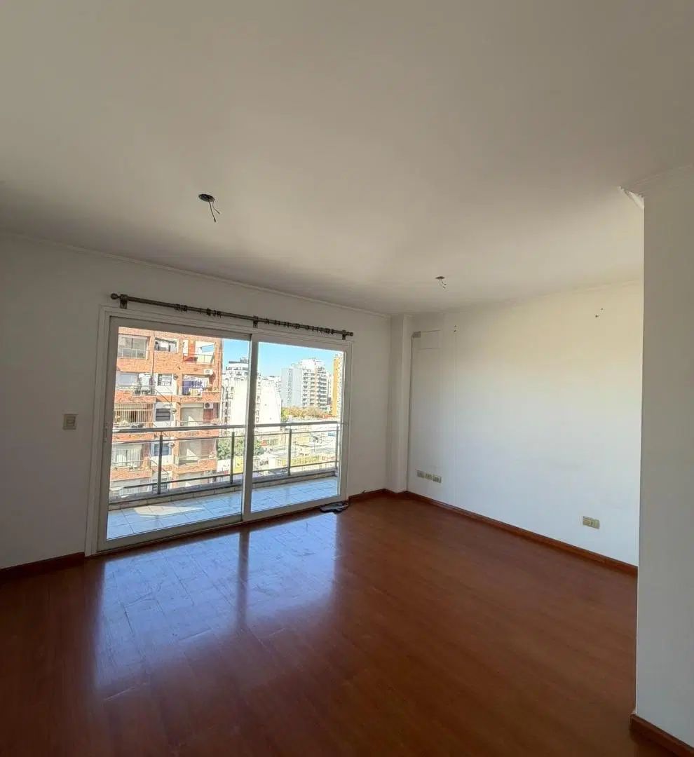 DEPARTAMENTO 3 DORMITORIOS - URQUIZA 2