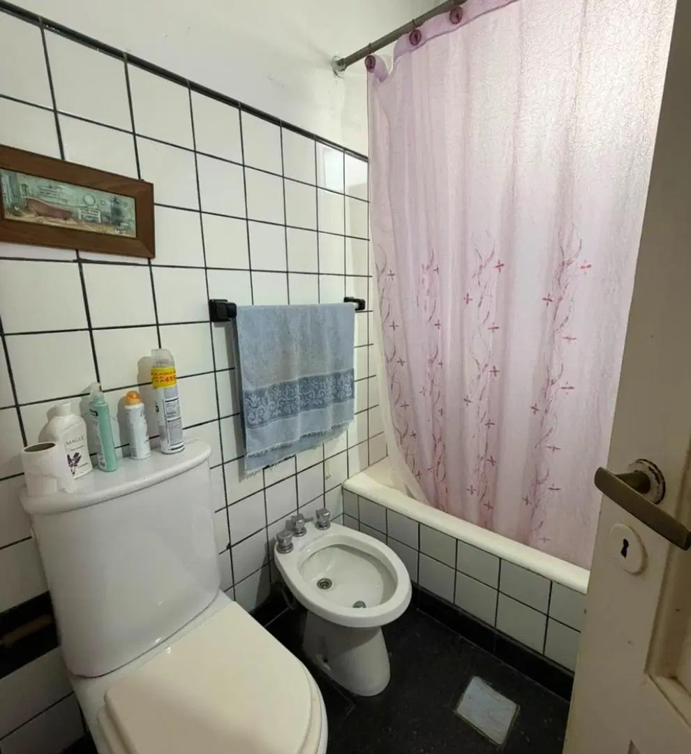 Venta de casa 6 ambientes en La Lucila. 8