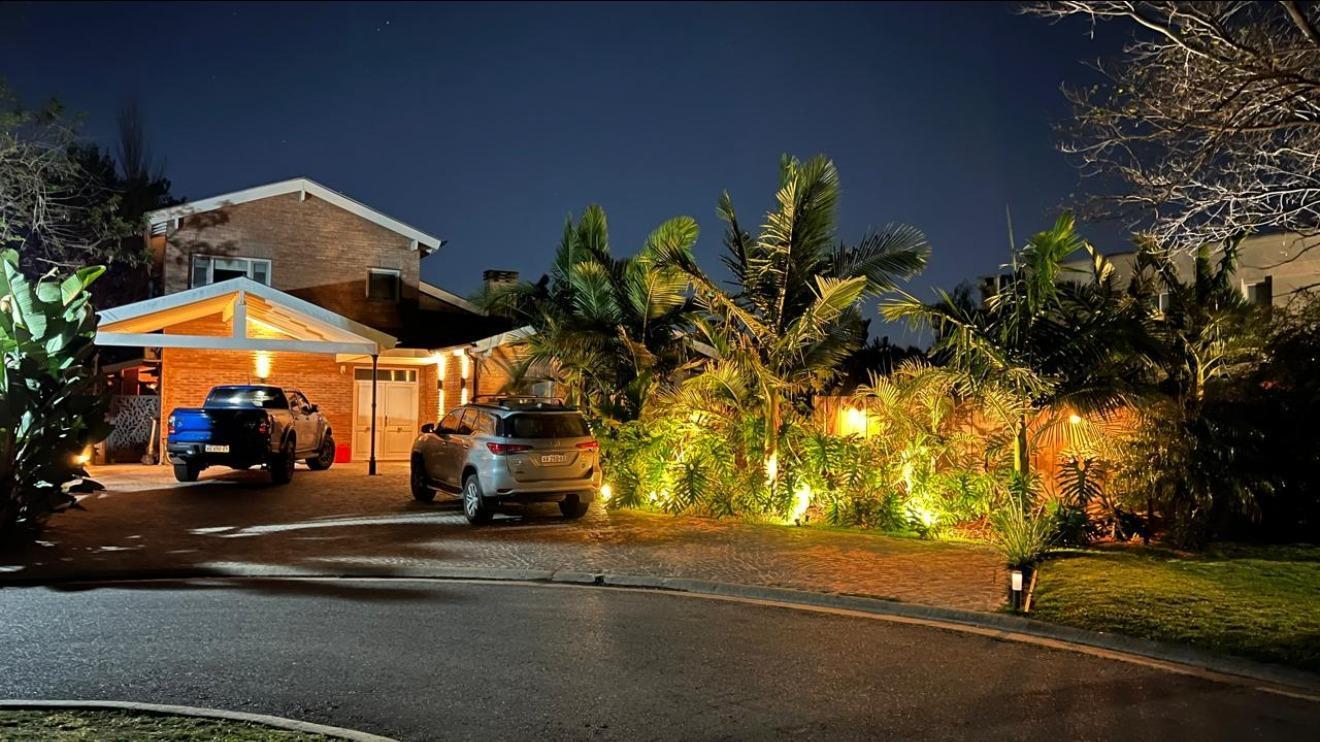 Foto de Casa en Alquiler en Barrio Santa Barbara de 5 ambientes, imagen 4