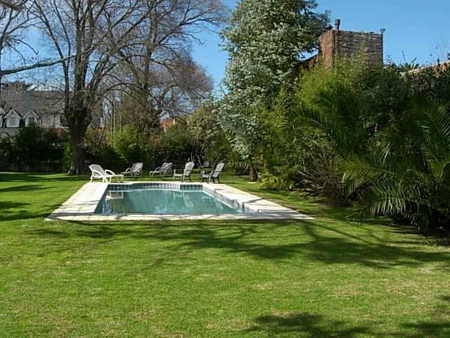6 Amb. 4 Dor. 1350 M2. 400 M2 Cub 1