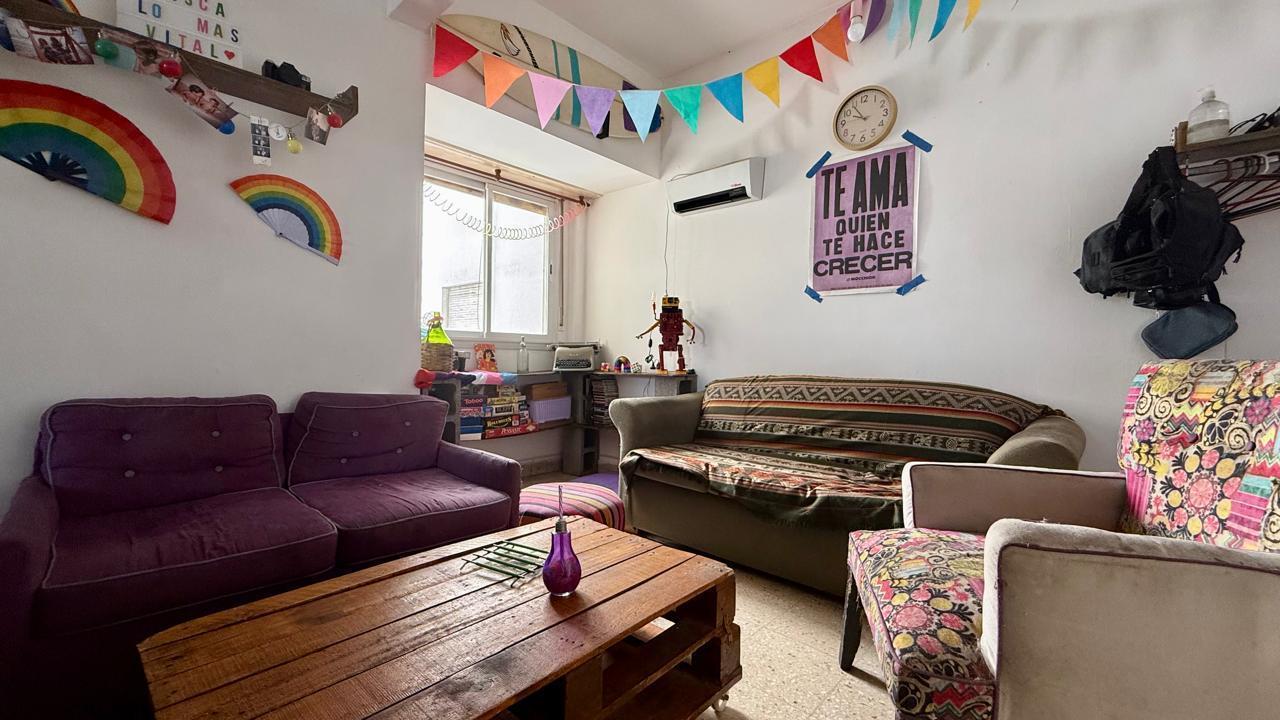 Departamento 4 ambientes en el Centro apto uso profesional