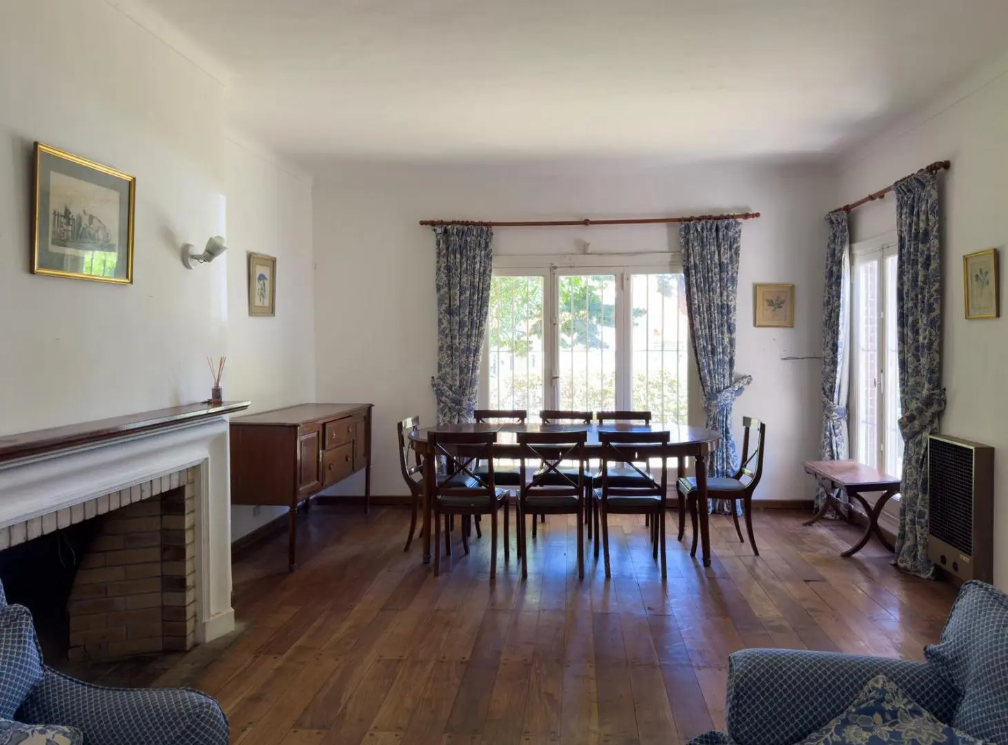 Chalet de estilo en Guemes con gran parque 5