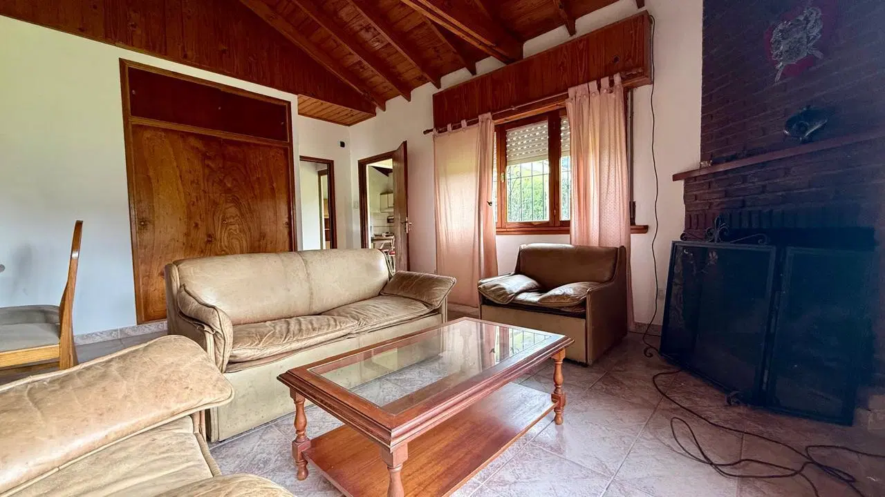 Chalet en Chapadmalal de amplio Lote 4