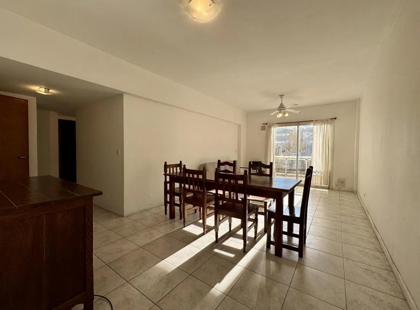 Departamento 4 ambientes en Zona Centro para alquiler 2