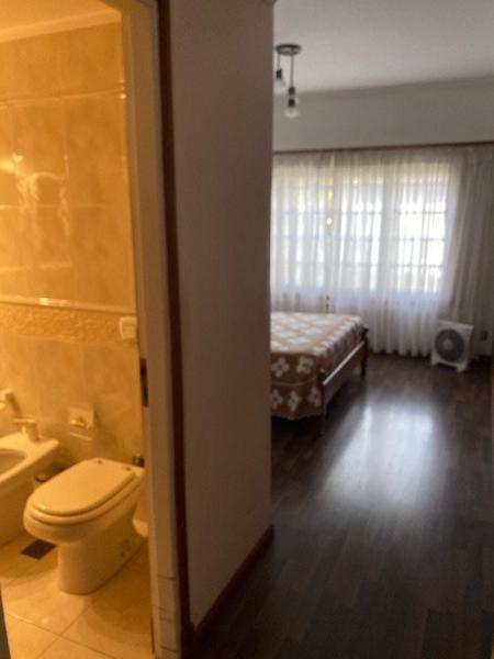 Foto de Chalet en Guemes con parque y cochera, imagen 1