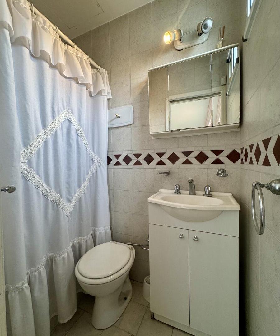 Foto de Casa con pileta en Playa Grande, imagen 3