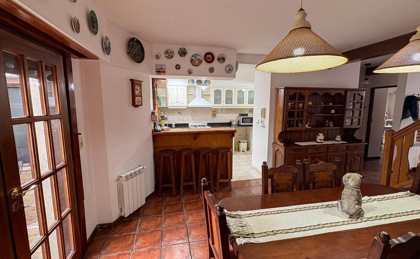 Foto de Casa en Constitución con 4 dormitorios, quincho y jardín, imagen 4