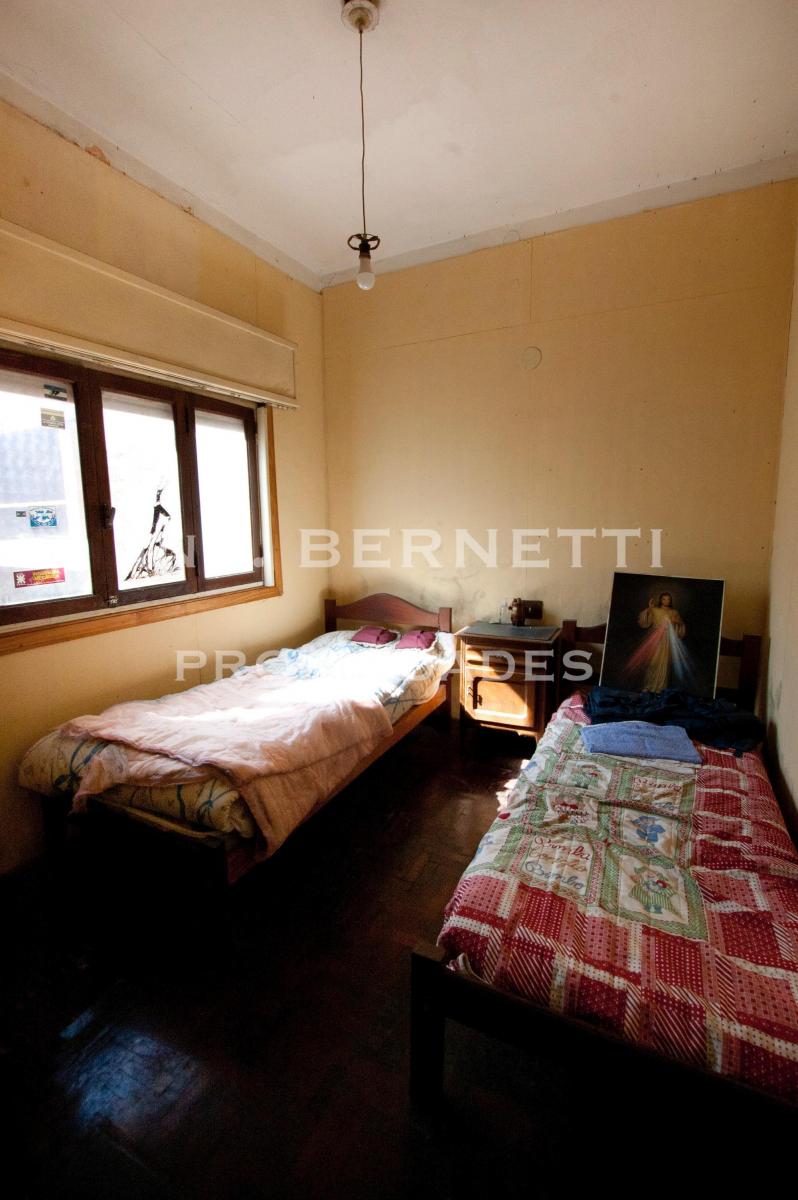 Venta en Block de Depósito + 3 PH - Lote 7,70 X 35,40 m 4