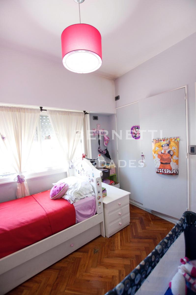 Excelente Departamento 3 Ambientes con Balcón - Reciclado a Nuevo, Impecable! 3
