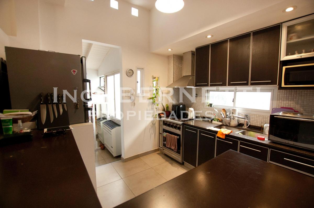 Tipo Casa 3 Amb - Primer Piso - Patio y Terraza - Excelente 4