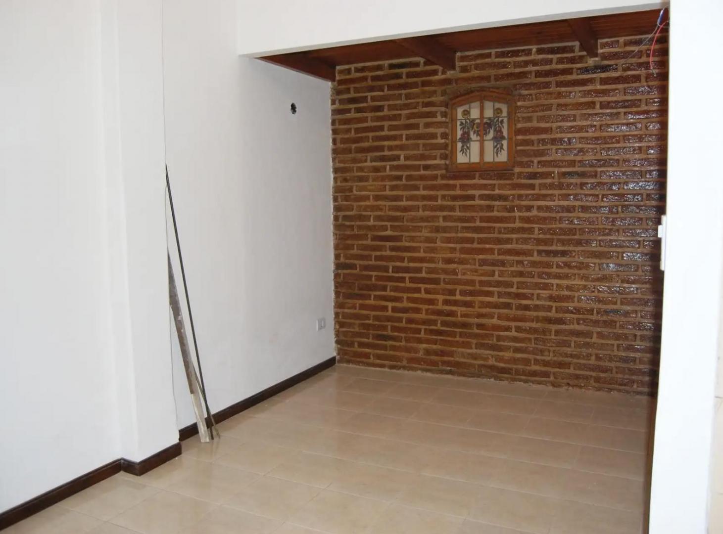 Foto de 2 Ambientes Planta Baja con patio - Bajas expensas -, imagen 3
