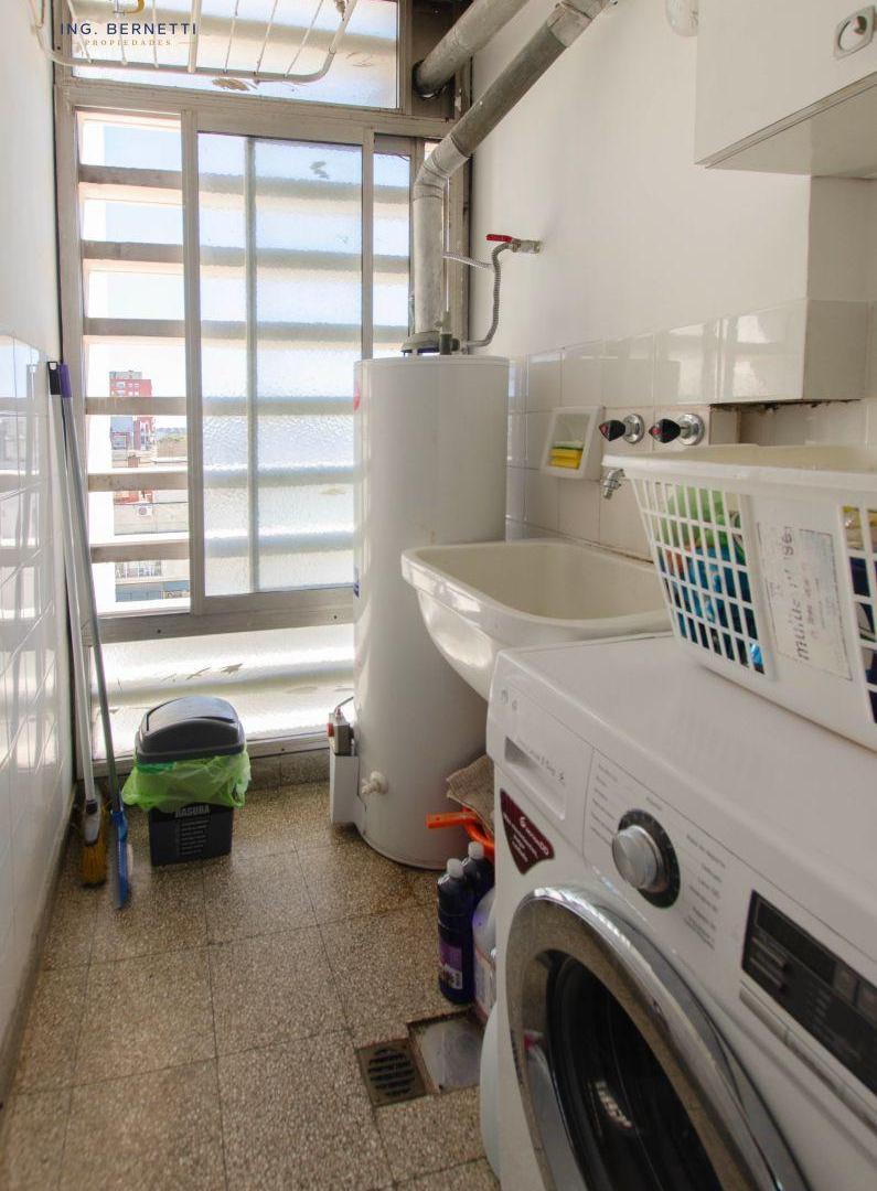 Foto de Departamento 3 Ambientes al contrafrente y vista abierta - Balcón, imagen 2